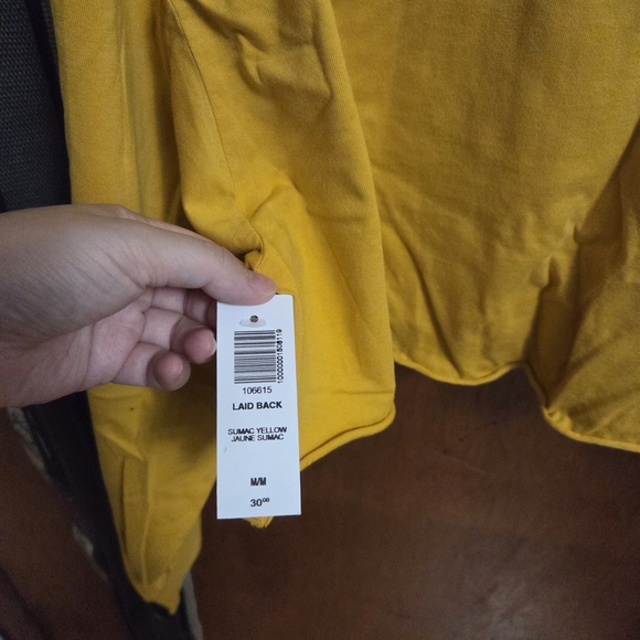 Aritzia Yellow Long Sleeve Crop Top - Picture 3 of 3